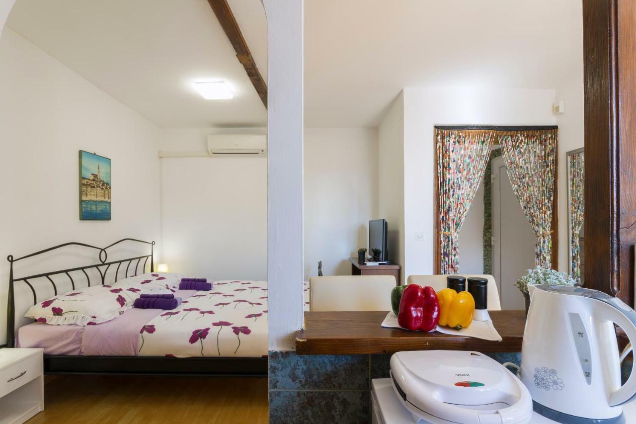 Studio Apartman Ela Pula Ngoại thất bức ảnh